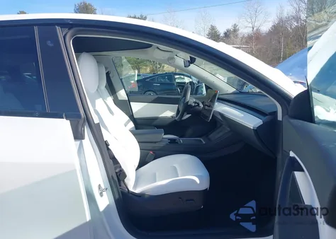 2022 Tesla Model Y Performance Dual Motor All-Wheel Drive из США, поврежденный, VIN 7SAYGDEF7NF456172